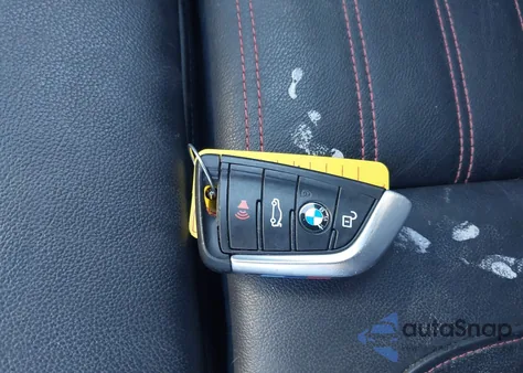 2020 BMW X4 xDrive30I z USA, uszkodzony, nr VIN 5UX2V1C06L9B17904